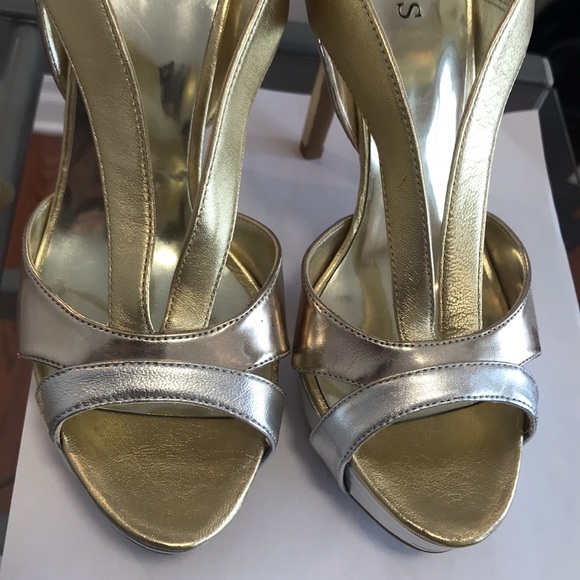 Guess platform silver gold pump. Cutout straps. Never worn. - Picture 4 of 10